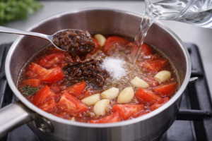 Tamarind and tomato simmering mix